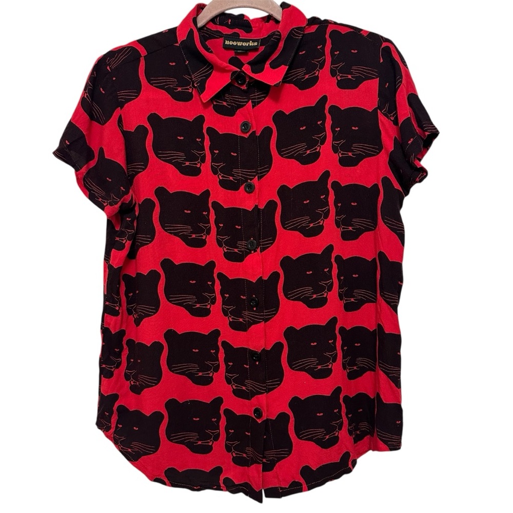 Nooworks Joyce Red Top with panther Pattern - image 1